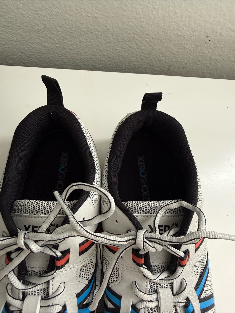 Xero shoes pro men size 10.5  Athletic in Light Gray with Blue - Picture 4 of 9